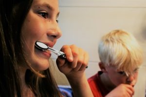 Mejor cepillo de dientes eléctrico niños 2023